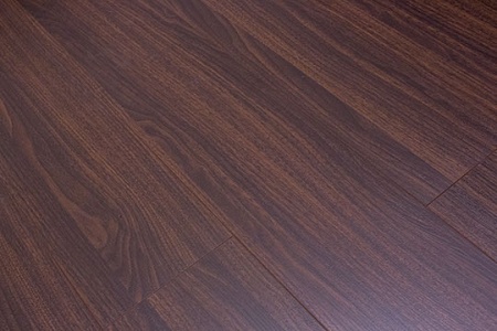 Walnut EL7701